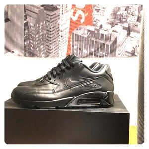 Nike air max 90s like new! Supreme